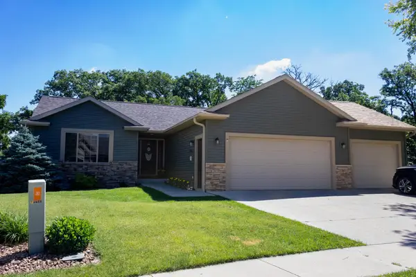2823 Dunlap Lane Se, Rochester, MN 55904