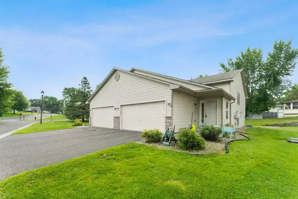 11109 Frankfort Parkway Ne, Saint Michael, MN 55376