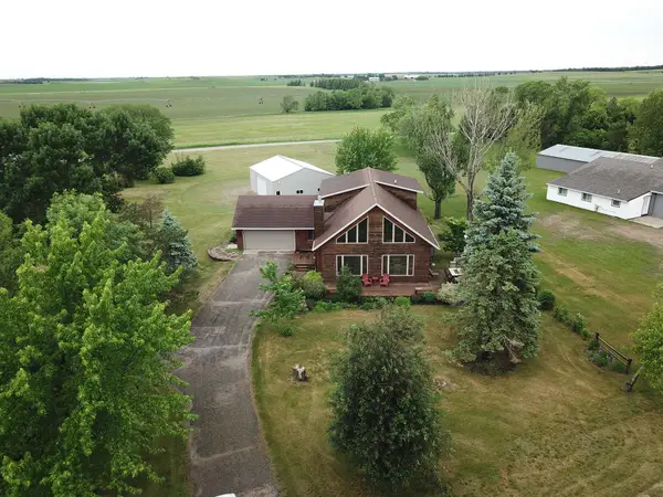 708 N Shore Drive, Battle Lake, MN 56515