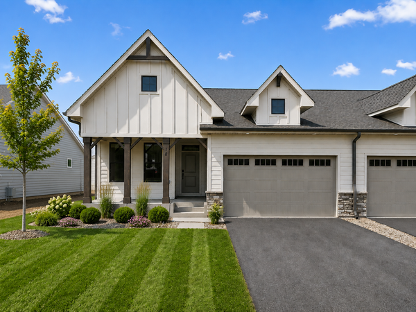 18 Palomino Court, Hudson, WI 54016