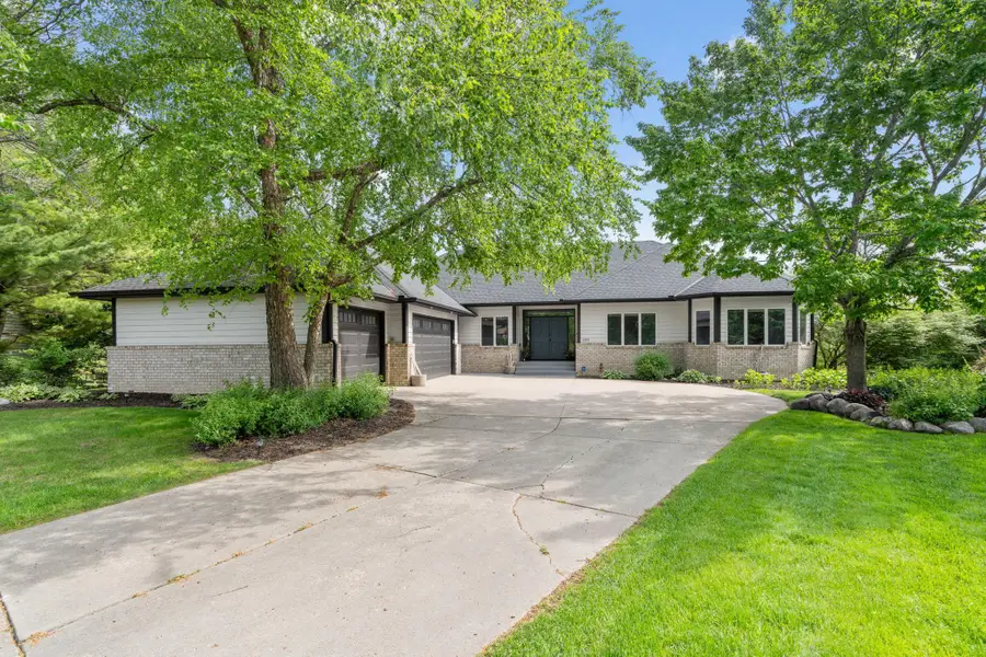 2065 Woodstone Court, Victoria, MN 55386 - #3