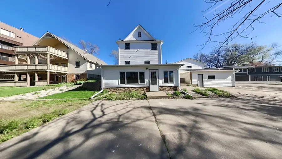 1017 Pine Street, Dawson, MN 56232 - #2