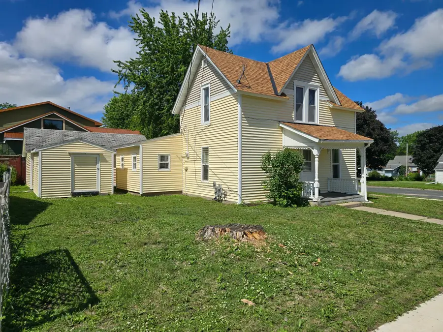 213 E Fremont Street, Spring Valley, MN 55975 - #2