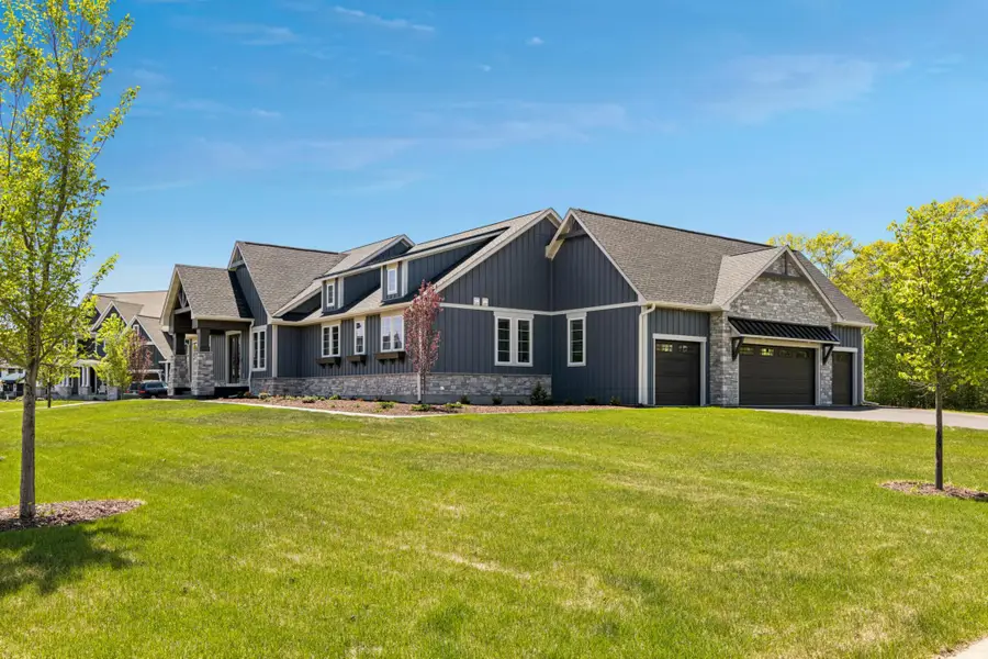 5720 57th Place N, Lake Elmo, MN 55042 - #3
