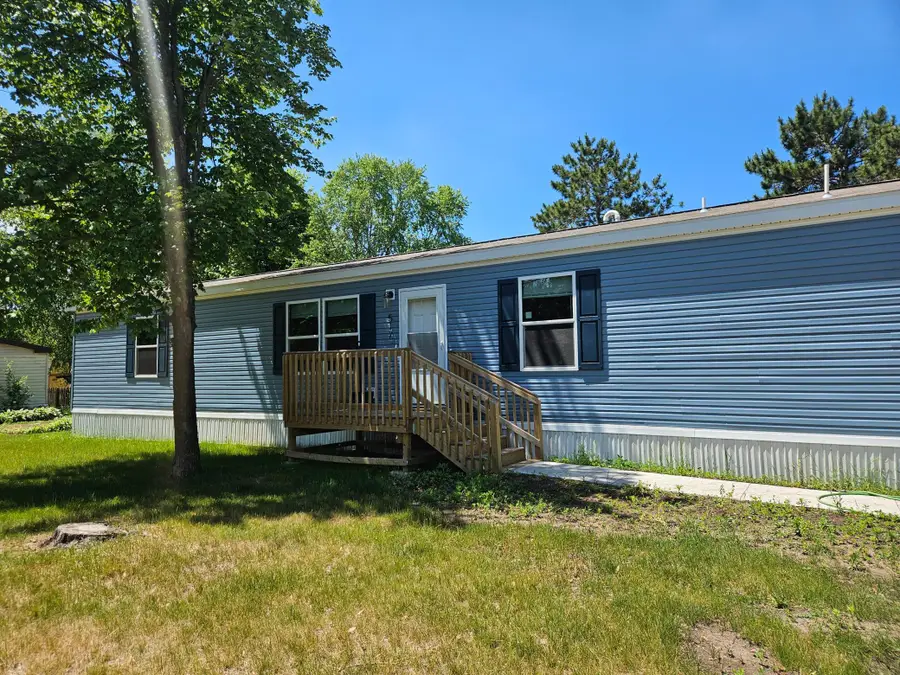 517 Begonia Lane, Altoona, WI 54720 - #3