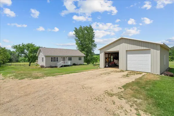 N7905 County Road Bb, Spring Valley, WI 54767