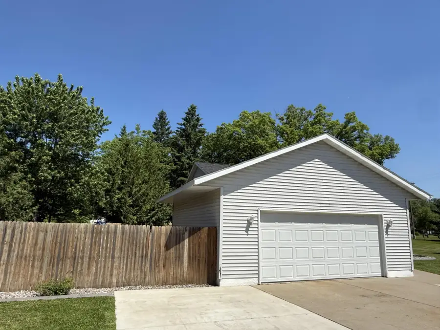 73 St Joseph Lane, Little Falls, MN 56345 - #2