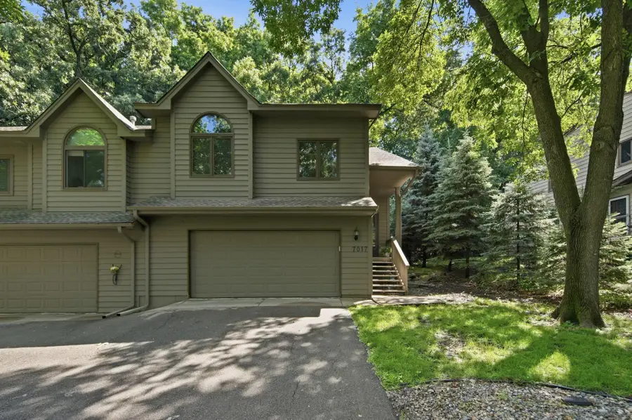 7017 Edenvale Boulevard, Eden Prairie, MN 55346 - #2