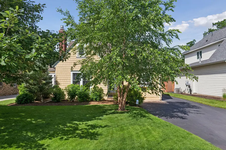 4312 Oakdale Avenue S, Edina, MN 55424 - #2