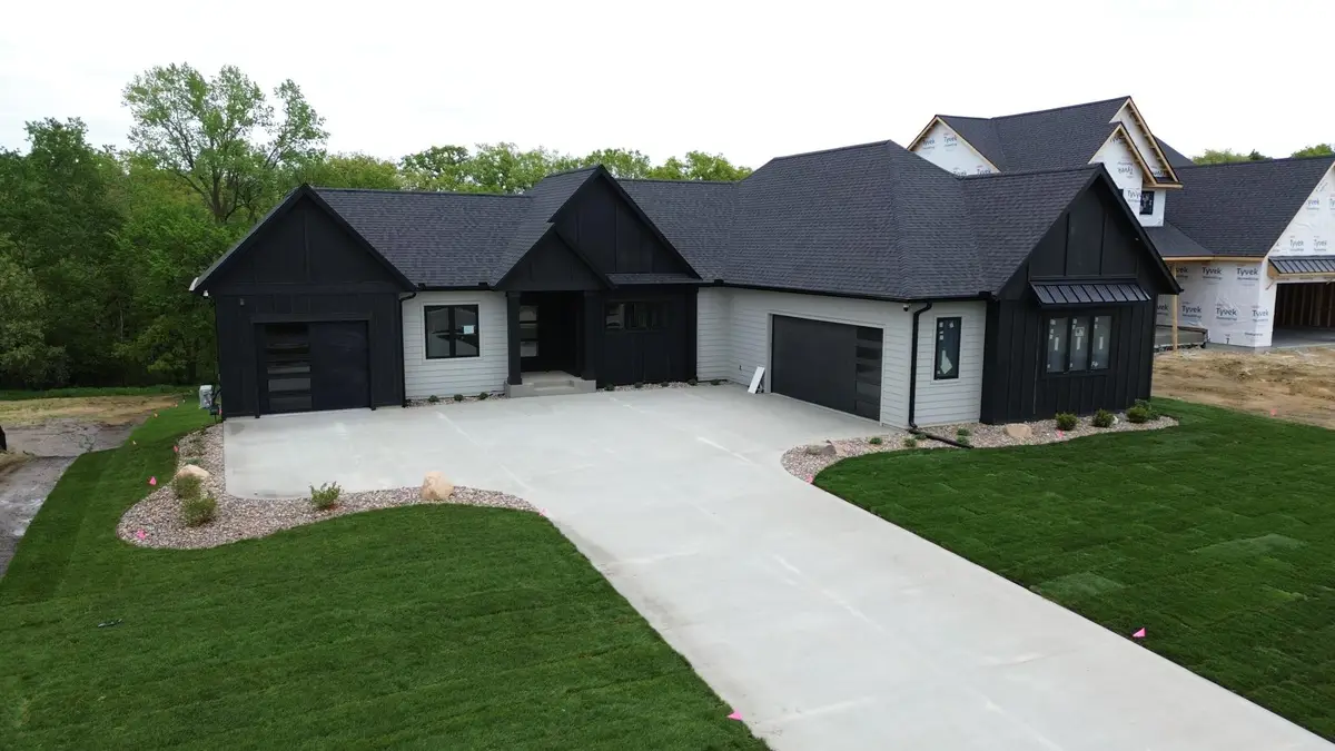 3341 Bella Terra Road Ne, Rochester, MN 55906 - #1