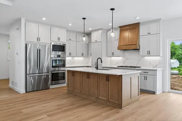 22816 Jarvis Street Nw, Elk River, MN 55330