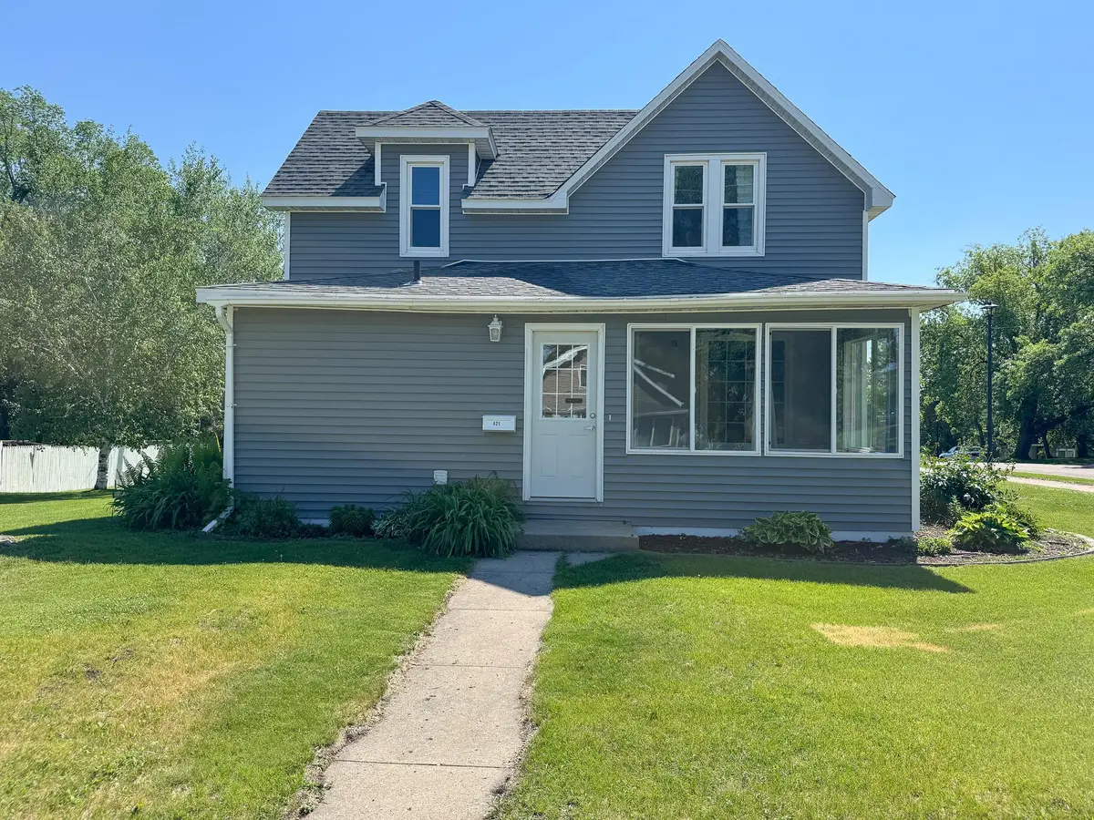 421 Bowling Avenue, Detroit Lakes, MN 56501 - #1