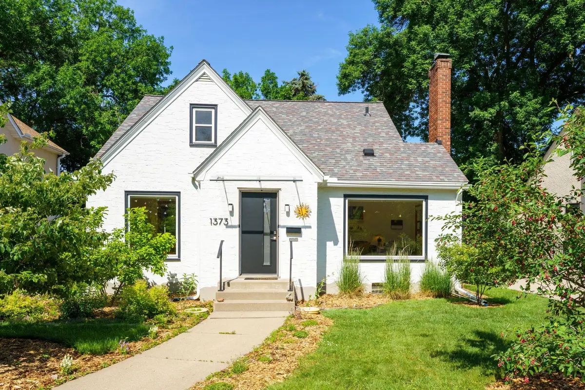 1373 Avon Street N, Saint Paul, MN 55117 - #1