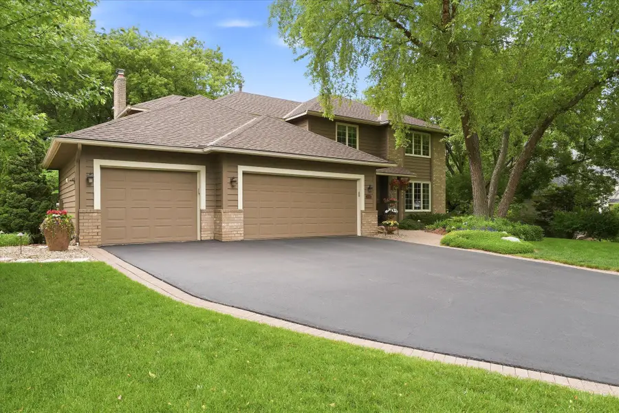 1308 Summit Oaks Drive, Burnsville, MN 55337 - #2