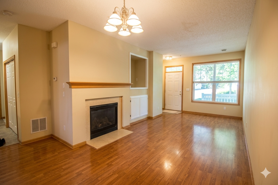1591 Woodlynn Avenue #2, Maplewood, MN 55109 - #2
