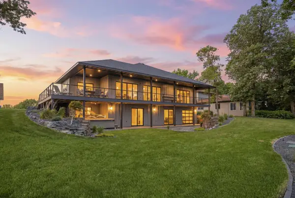 826 Shorewood Drive, Detroit Lakes, MN 56501