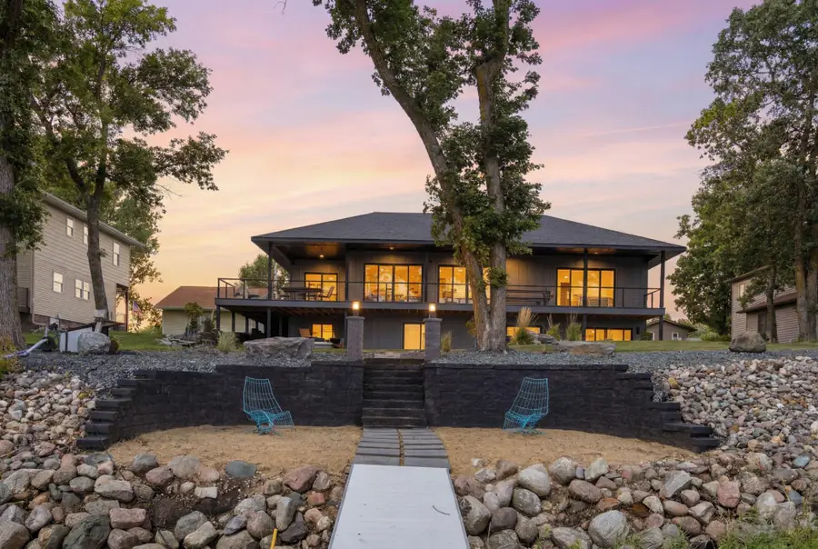 826 Shorewood Drive, Detroit Lakes, MN 56501 - #2