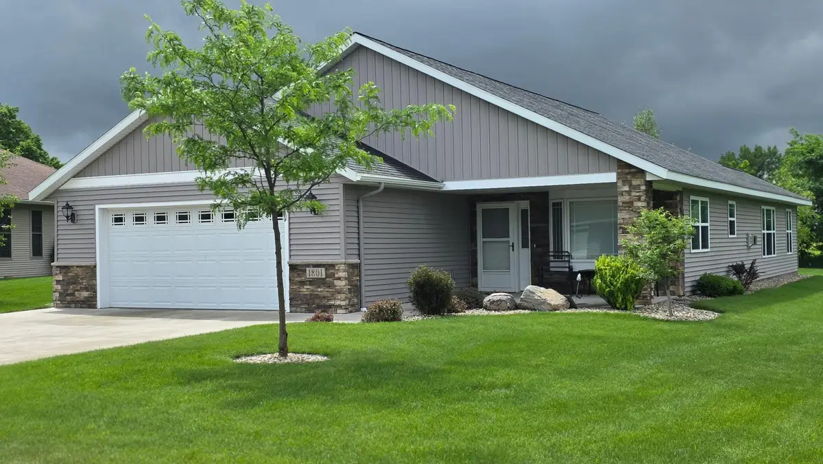 1801 Lower Trentwood Circle Ne, Willmar, MN 56201 - #1