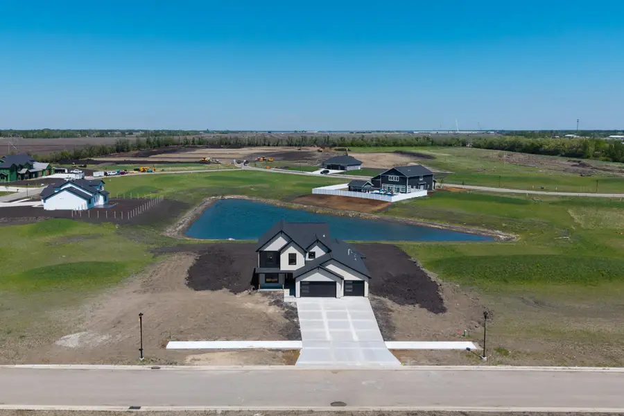 4947 41 Avenue N, Fargo, ND 58102 - #2