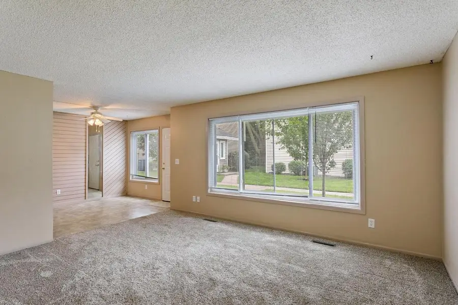 5918 Cahill Avenue, Inver Grove Heights, MN 55076 - #2