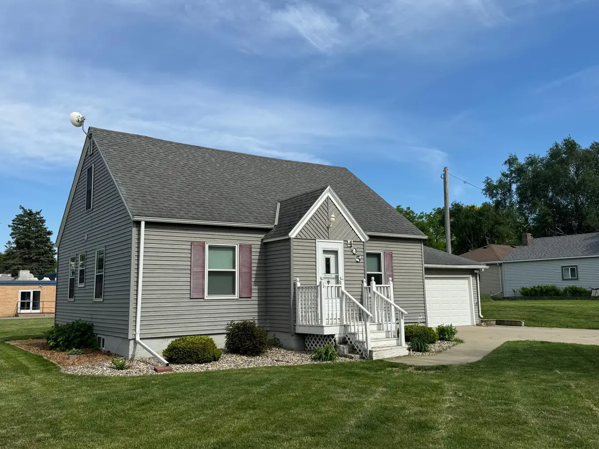 405 N 11th Street, Olivia, MN 56277 - #1
