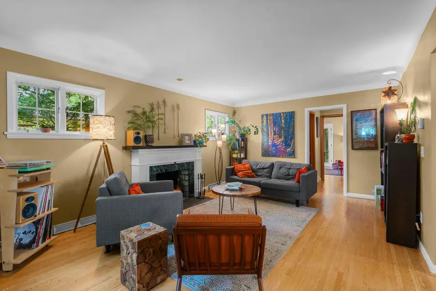 3704 45th Avenue S, Minneapolis, MN 55406 - #2