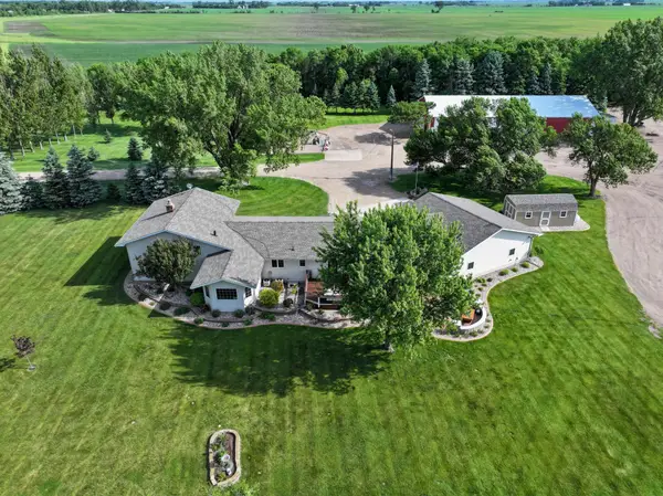 16824 State Highway 9, Norcross, MN 56274