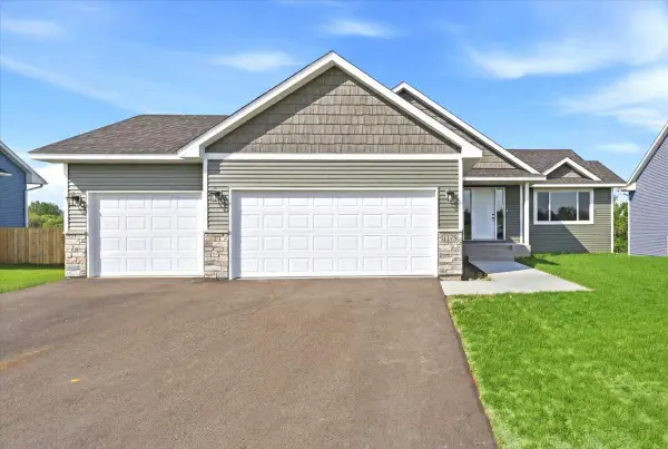 251 Prairie Road, New Richmond, WI 54017