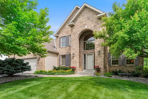 13831 Clare Downs Way, Rosemount, MN 55068