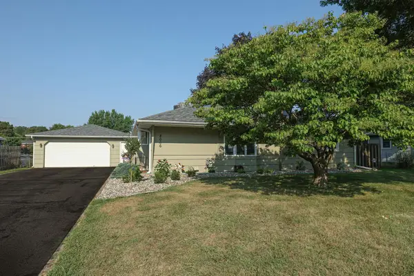 8006 Upton Avenue S, Bloomington, MN 55431