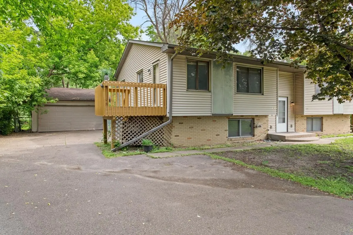 6264 15th Street N, Oakdale, MN 55128 - #1