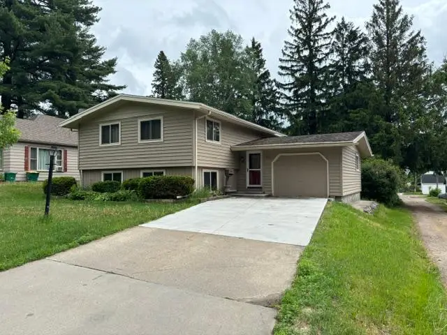 316 NE 8th Street, Grand Rapids, MN 55744 - #2