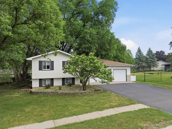 6541 134th Street W, Apple Valley, MN 55124