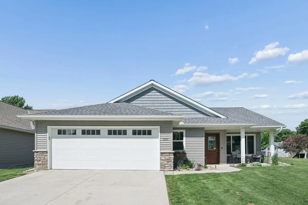 900 19th Street Se, Willmar, MN 56201 - #1