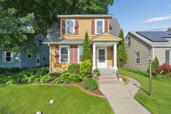 5744 26th Avenue S, Minneapolis, MN 55417