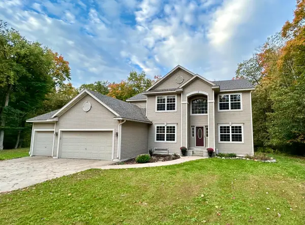 6757 145th Street, Milaca, MN 56353