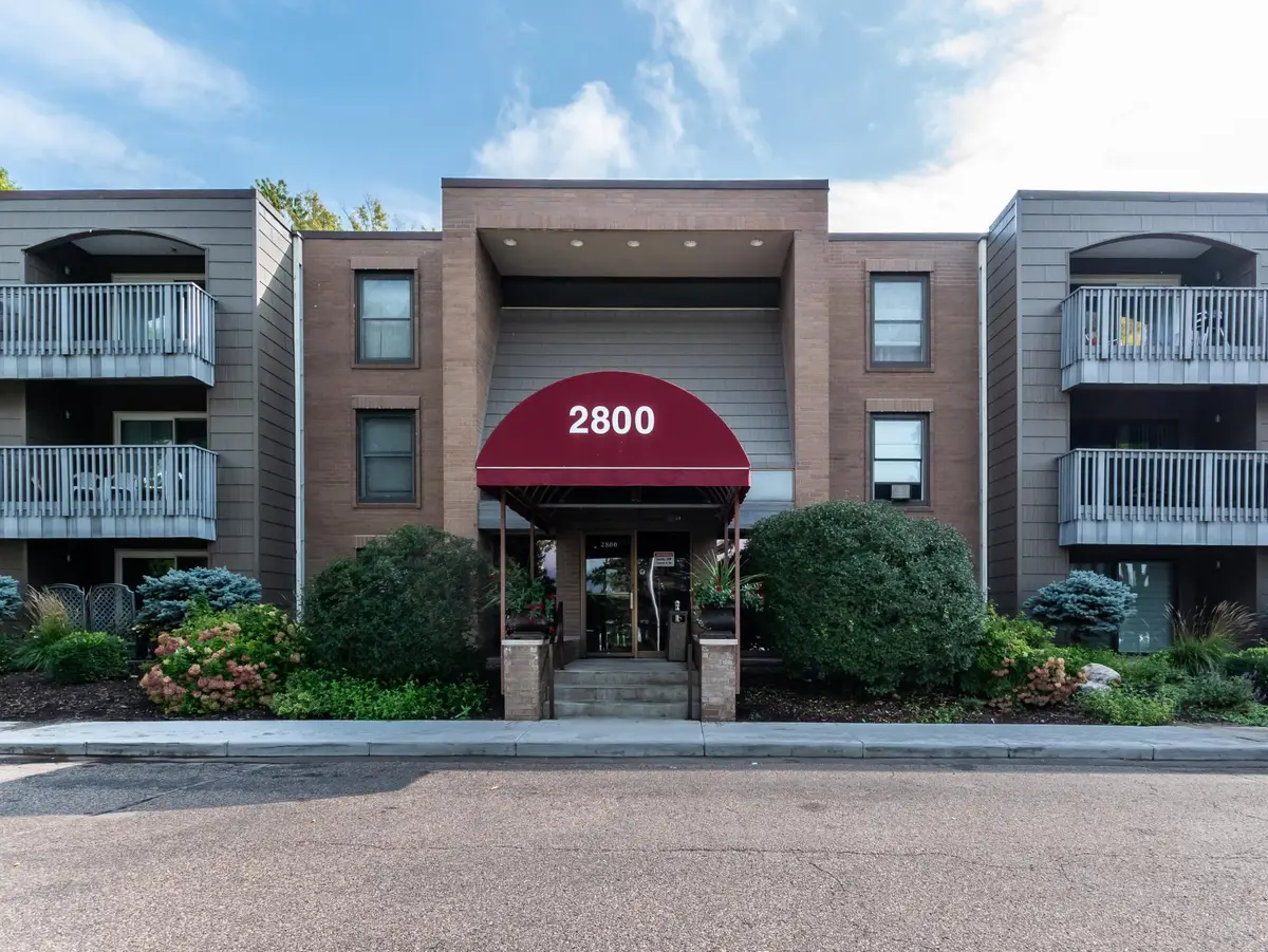 2800 Hamline Avenue N #217, Roseville, MN 55113 - #1
