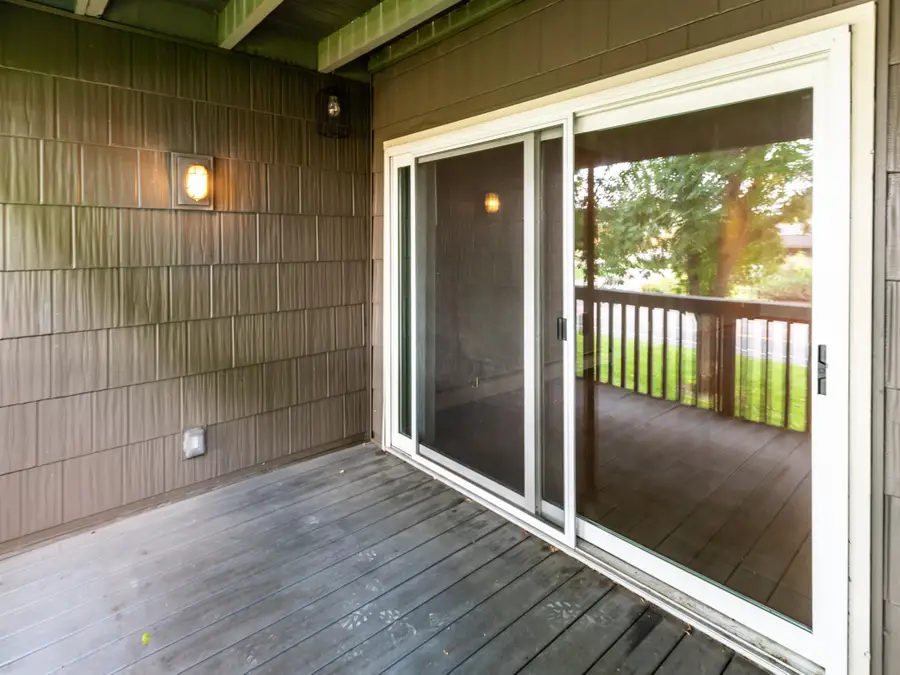 2800 Hamline Avenue N #217, Roseville, MN 55113 - #3