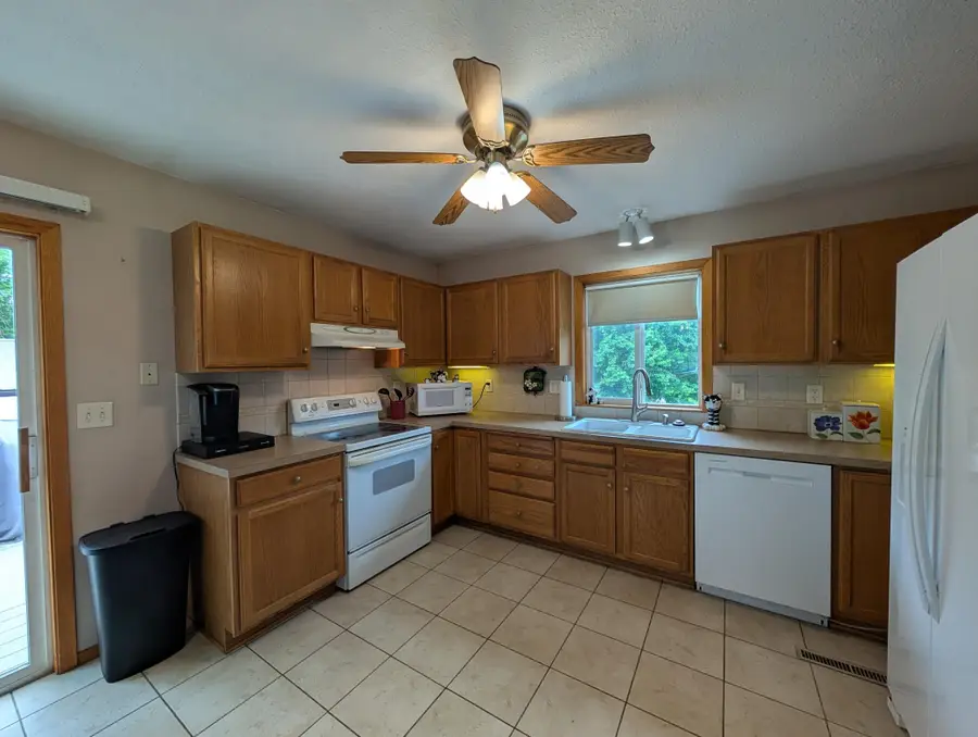 501 Prospect Street, Milroy, MN 56263 - #2