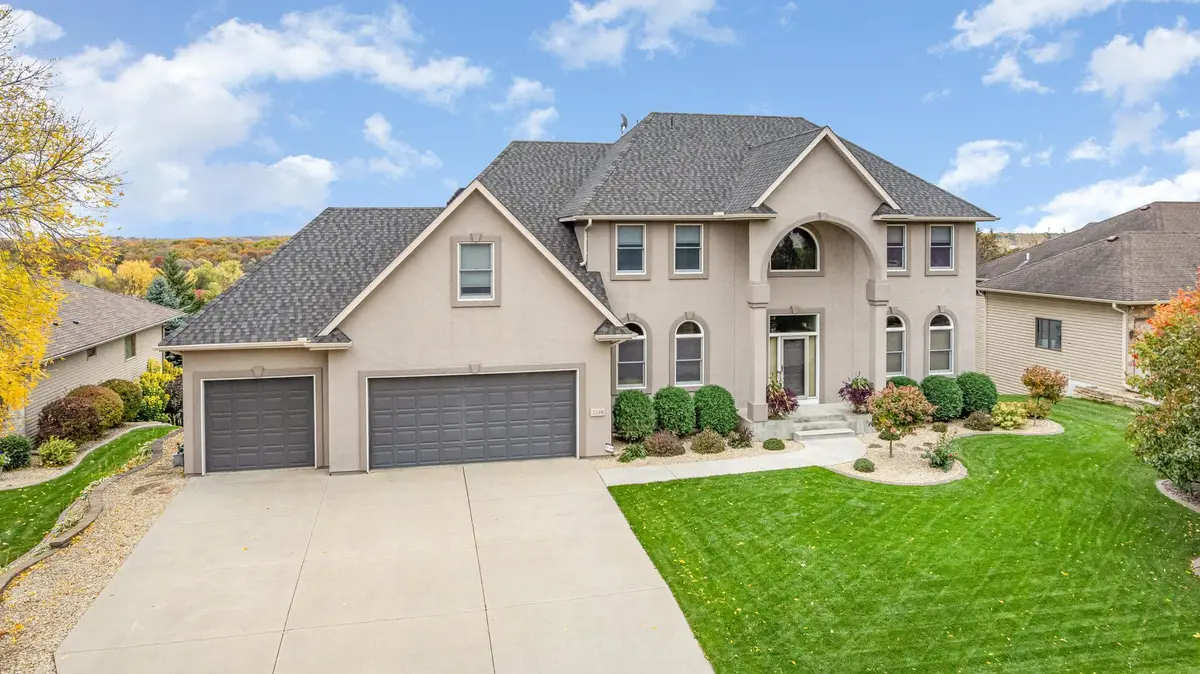 2210 Lancaster Avenue Ne, Saint Michael, MN 55376 - #1
