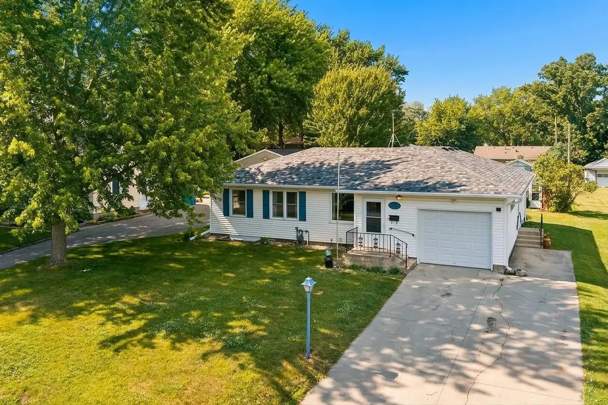 576 South Street, Owatonna, MN 55060 - #1