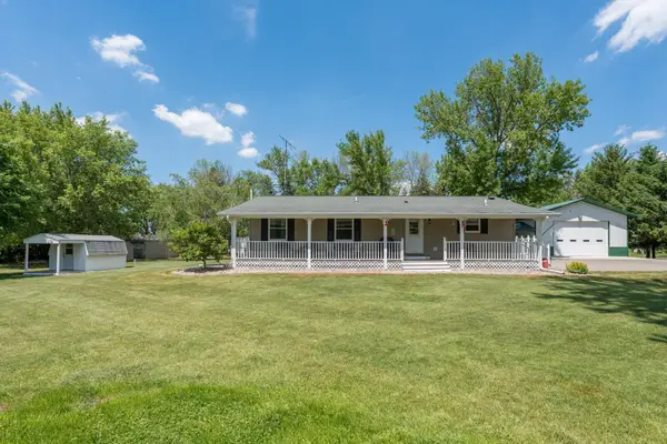 1106 N Main Street, Janesville, MN 56048