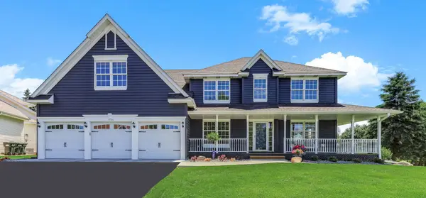 1720 Brant Circle, Eagan, MN 55122