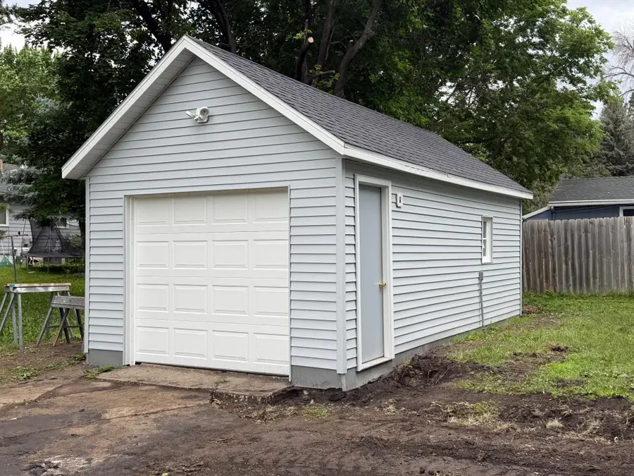 1203 Apel Avenue, Worthington, MN 56187 - #2