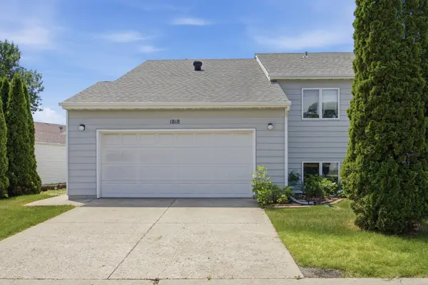1818 34th Street S, Fargo, ND 58103