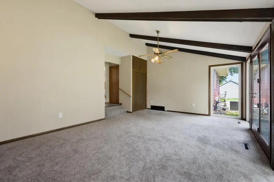 821 Ash Avenue, Bird Island, MN 55310 - #3