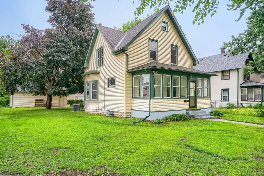 1654 Concordia Avenue, Saint Paul, MN 55104 - #2