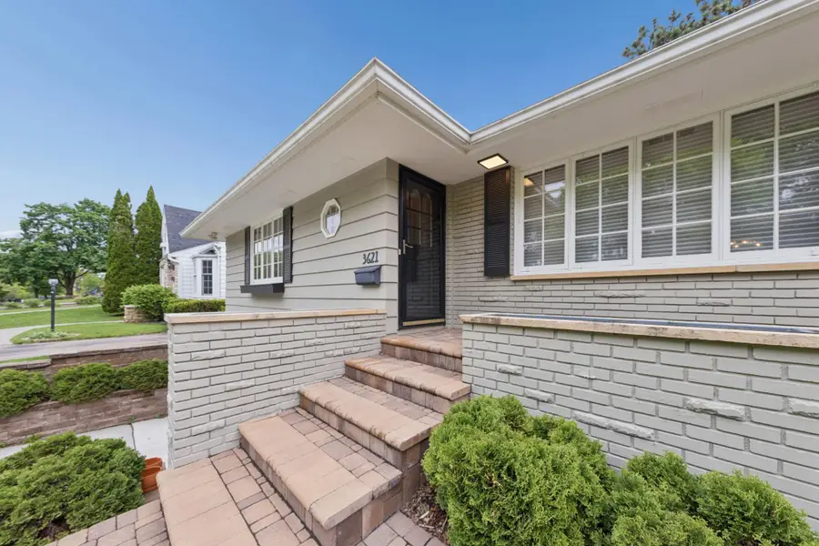 3621 Glenhurst Avenue, Saint Louis Park, MN 55416 - #2