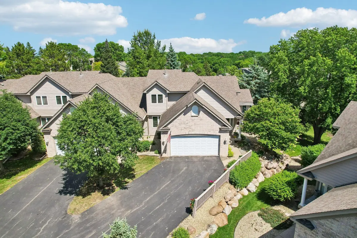11975 Tiffany Lane, Eden Prairie, MN 55344 - #1