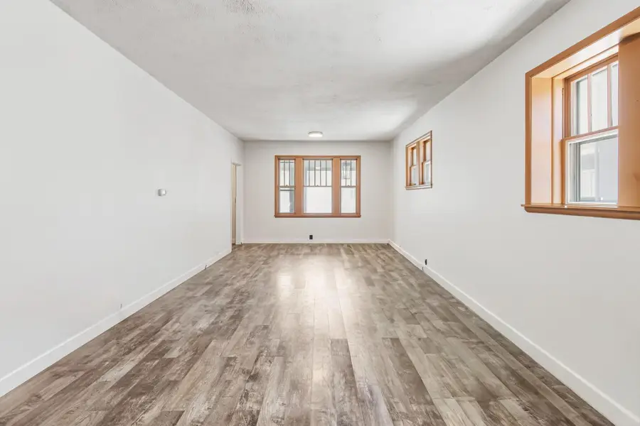 1119 11th Avenue N, Fargo, ND 58102 - #2